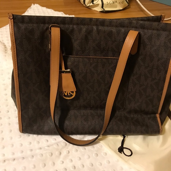 MICHAEL Michael Kors Handbags - MK purse